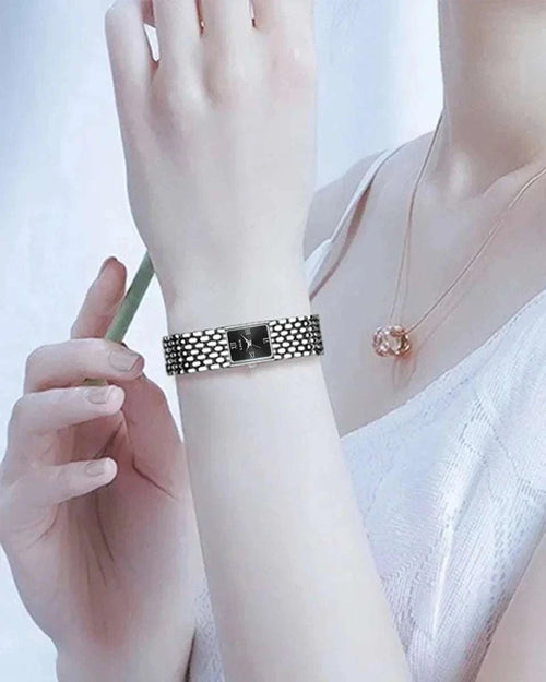 Women’s watch - Black Square Bracelet Watch Dial Shape | Novaïa