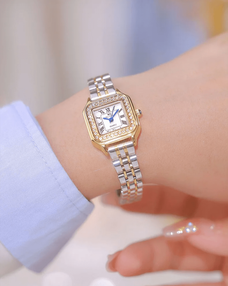 Women’s watch - Square Bracelet Watch | Novaïa