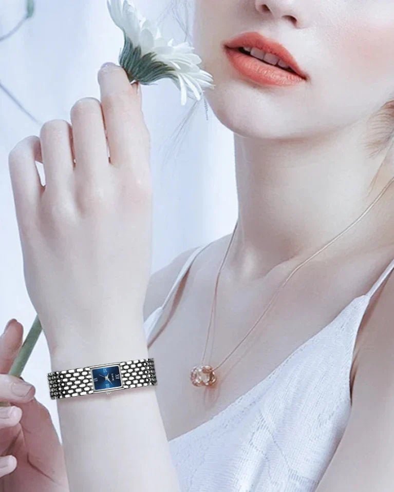 Women’s watch - Square Bracelet Watch Dial Shape | Novaïa